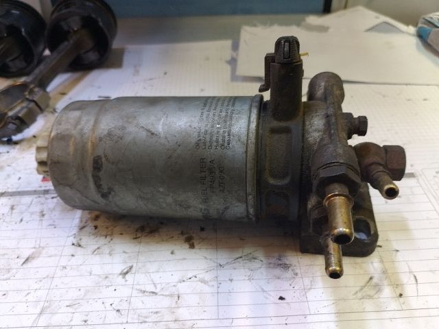 bontott IVECO DAILY Üzemanyagszűrő Ház