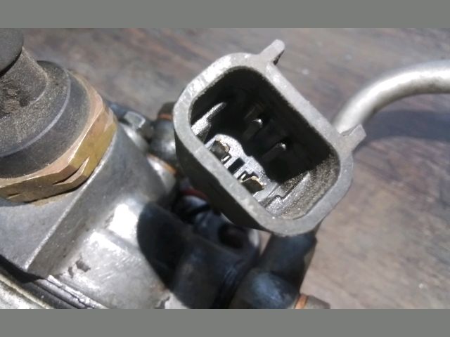 bontott IVECO DAILY Üzemanyagszűrő Ház