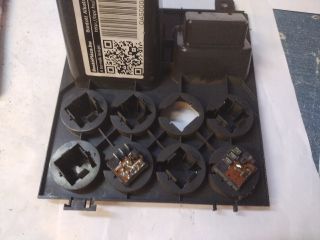 bontott IVECO DAILY Vészvillogó Kapcsoló