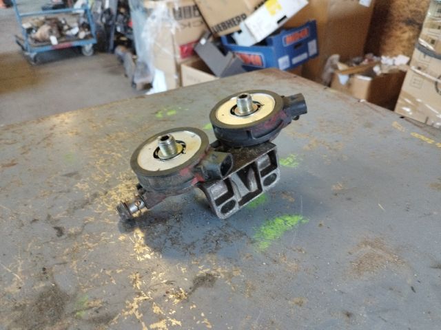 bontott IVECO EuroCargo Gázolajszűrő Ház