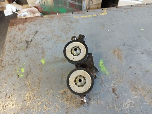 bontott IVECO EuroCargo Gázolajszűrő Ház