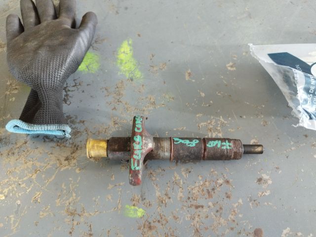 bontott IVECO EuroCargo Porlasztó (1 db)