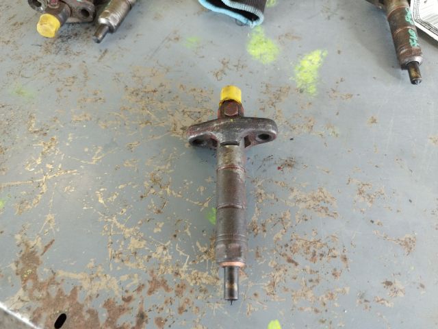 bontott IVECO EuroCargo Porlasztó (1 db)