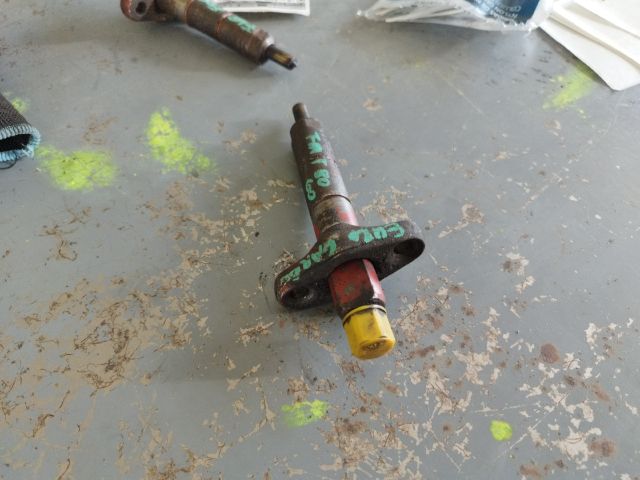 bontott IVECO EuroCargo Porlasztó (1 db)