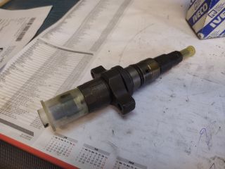 bontott IVECO EuroCargo Porlasztó (1 db)