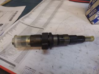 bontott IVECO EuroCargo Porlasztó (1 db)