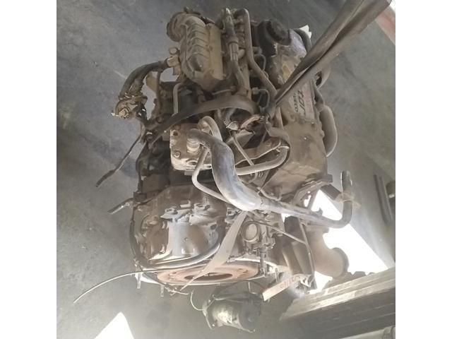 bontott IVECO EuroCargo Motor (Fűzött blokk hengerfejjel)