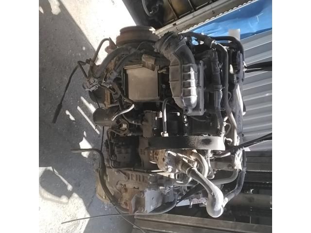 bontott IVECO EuroCargo Motor (Fűzött blokk hengerfejjel)