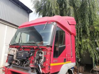 bontott IVECO Stralis Fülke