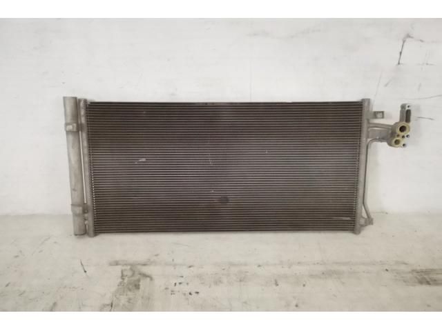 bontott JAGUAR E-PACE Klímahűtő Radiátor