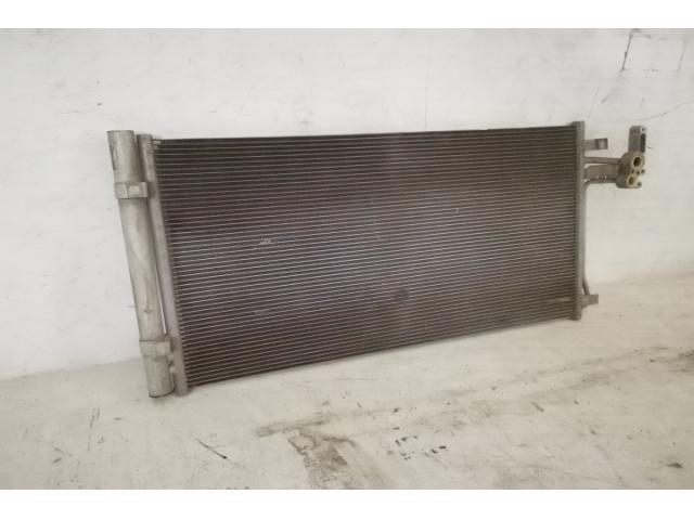 bontott JAGUAR E-PACE Klímahűtő Radiátor