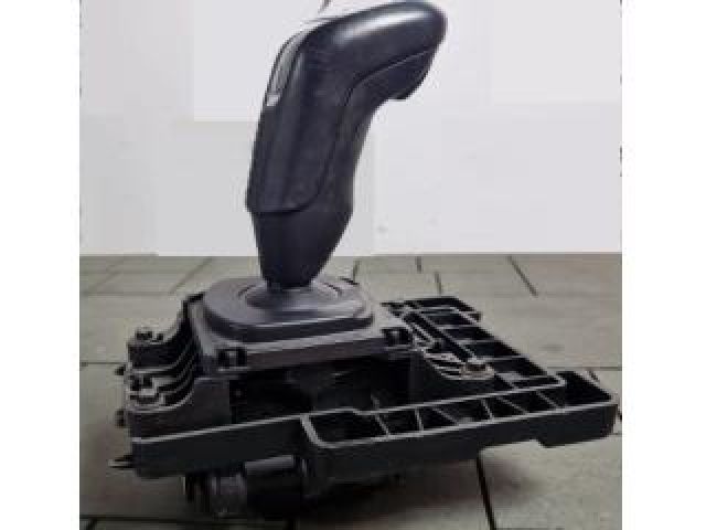 bontott JAGUAR E-PACE Váltó Kulissza