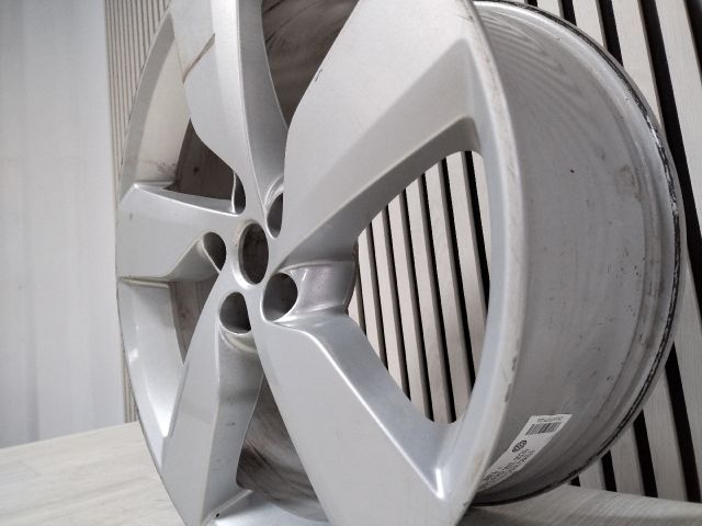 bontott JAGUAR E-PACE Alufelni (1 db)