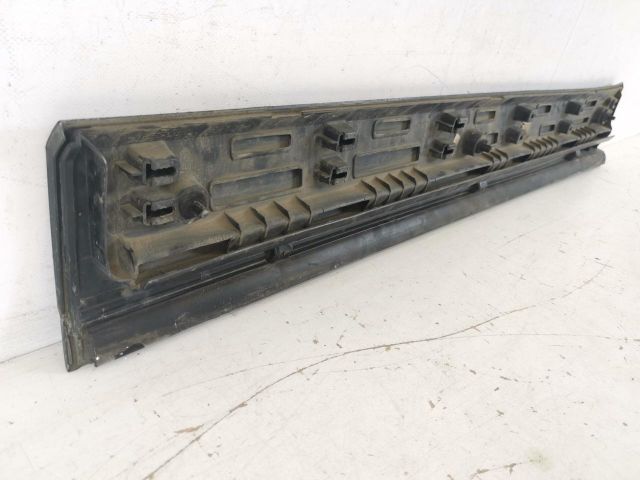 bontott JAGUAR E-PACE Bal első Ajtó Díszléc