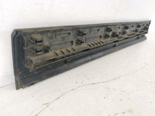 bontott JAGUAR E-PACE Bal első Ajtó Díszléc