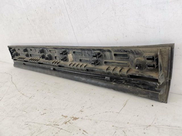 bontott JAGUAR E-PACE Bal első Ajtó Díszléc