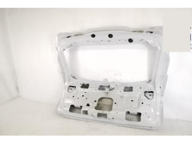 bontott JAGUAR E-PACE Csomagtérajtó (Üres lemez)