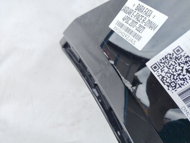 bontott JAGUAR E-PACE Első Lökhárító (Üresen)