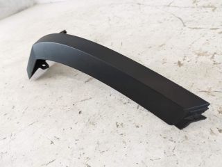 bontott JAGUAR E-PACE Hátsó Lökhárító Díszléc