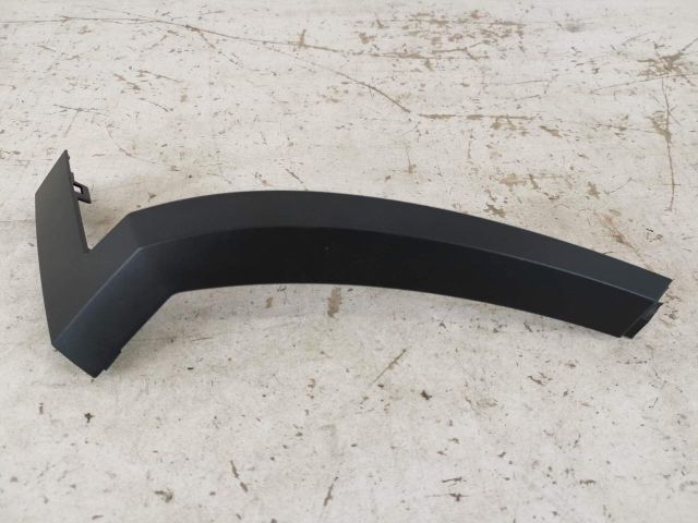 bontott JAGUAR E-PACE Hátsó Lökhárító Díszléc