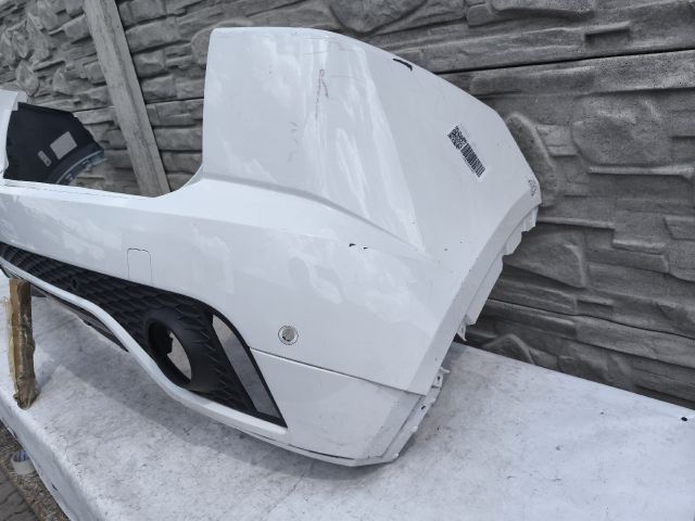 bontott JAGUAR E-PACE Hátsó Lökhárító (Üresen)