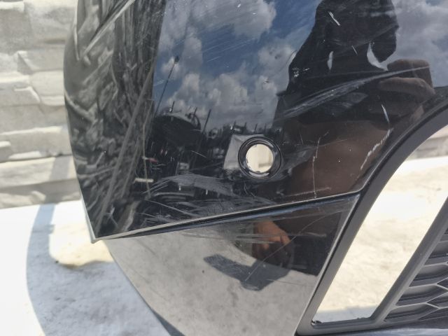 bontott JAGUAR E-PACE Hátsó Lökhárító (Üresen)