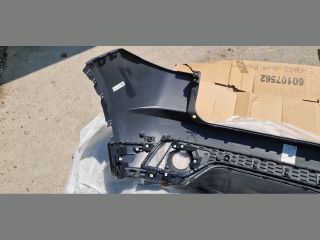 bontott JAGUAR E-PACE Hátsó Lökhárító (Üresen)