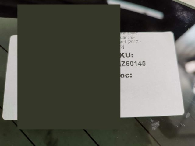 bontott JAGUAR E-PACE Hátsó Szélvédő