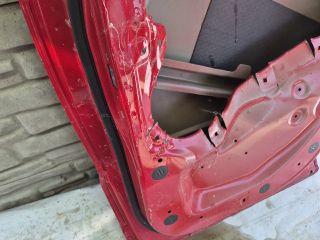 bontott JAGUAR E-PACE Jobb hátsó Ajtó (Üres lemez)