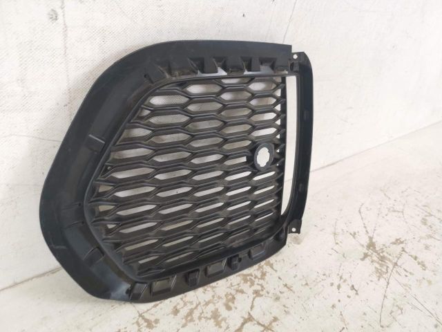 bontott JAGUAR E-PACE Jobb Ködlámpa Rács