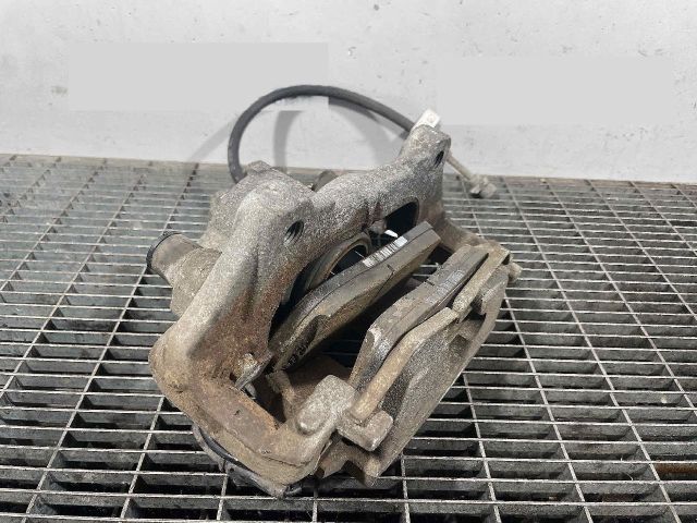 bontott JAGUAR F-PACE Bal első Féknyereg Munkahengerrel