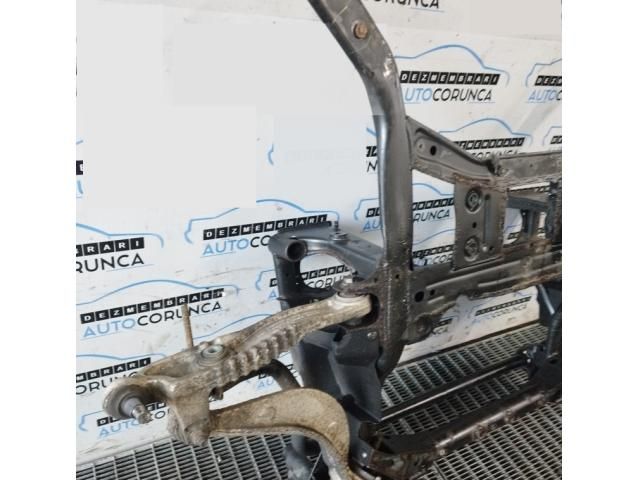 bontott JAGUAR F-PACE Első Bölcső