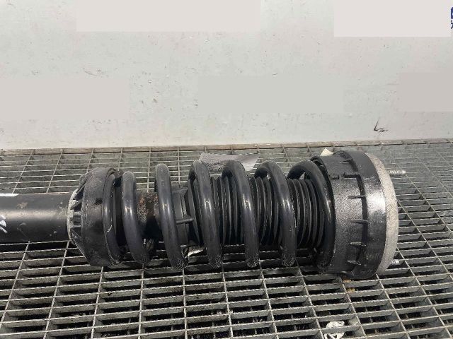 bontott JAGUAR F-PACE Első Rugó