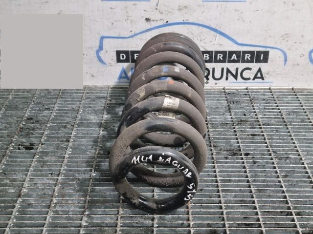 bontott JAGUAR F-PACE Hátsó Rugó