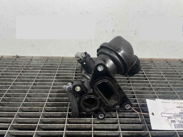 bontott JAGUAR F-PACE Hengerfej Vízkivezető