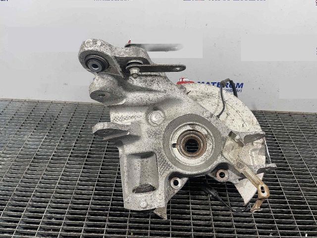 bontott JAGUAR F-PACE Jobb hátsó Csonkállvány