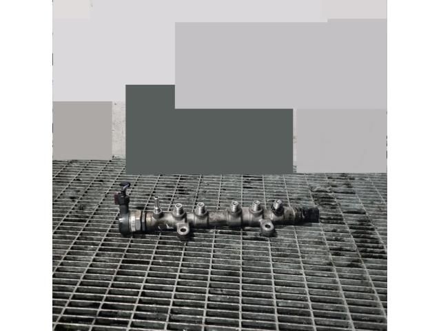 bontott JAGUAR F-PACE Közösnyomócső