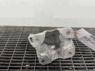 bontott JAGUAR F-PACE Motor Tartó Bak Bal