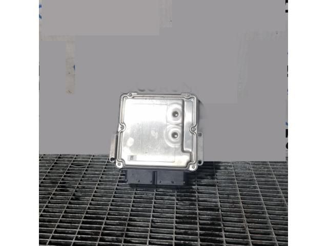 bontott JAGUAR F-PACE Motorvezérlő