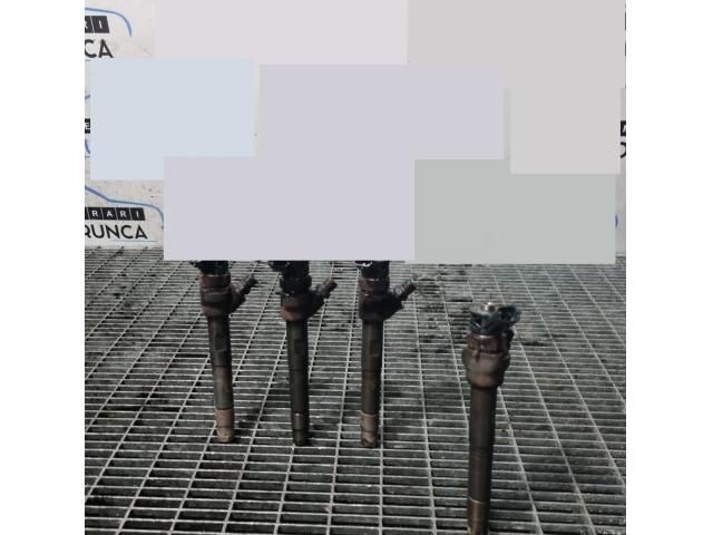 bontott JAGUAR F-PACE Porlasztó (1 db)