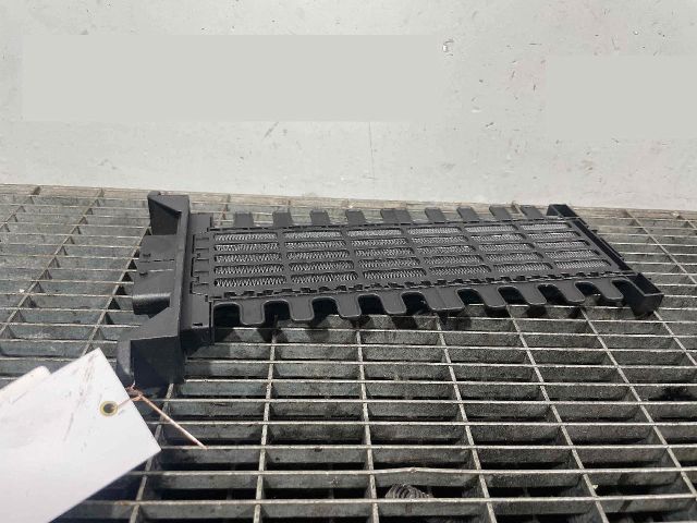 bontott JAGUAR F-PACE Fűtőradiátor