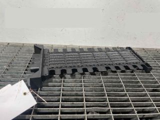 bontott JAGUAR F-PACE Fűtőradiátor