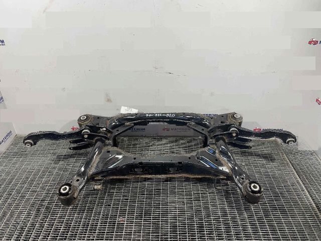 bontott JAGUAR F-PACE Hátsó Bölcső