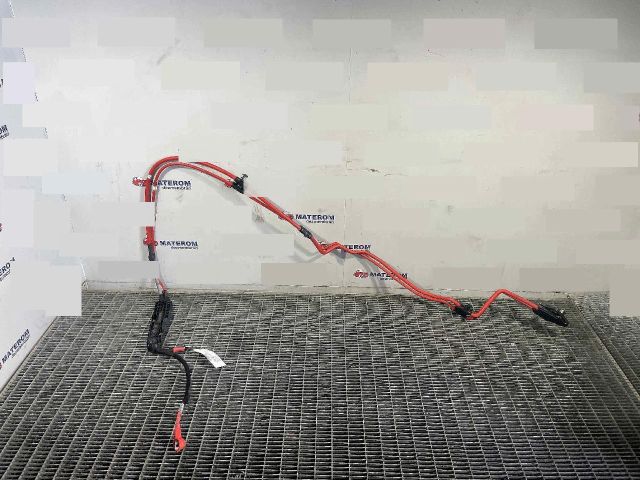 bontott JAGUAR F-PACE Akkumulátor Saru