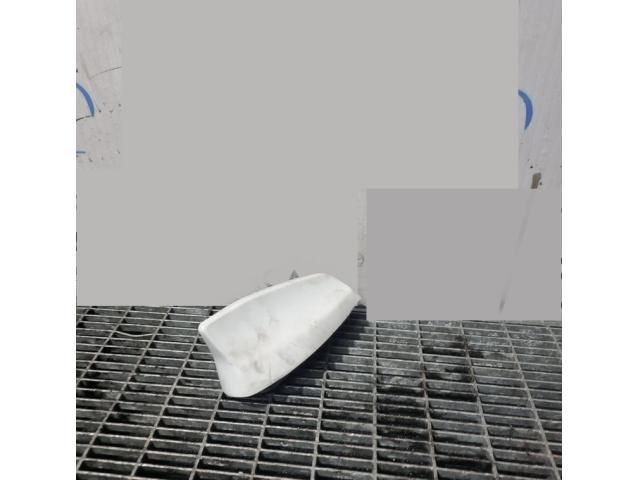 bontott JAGUAR F-PACE Antenna