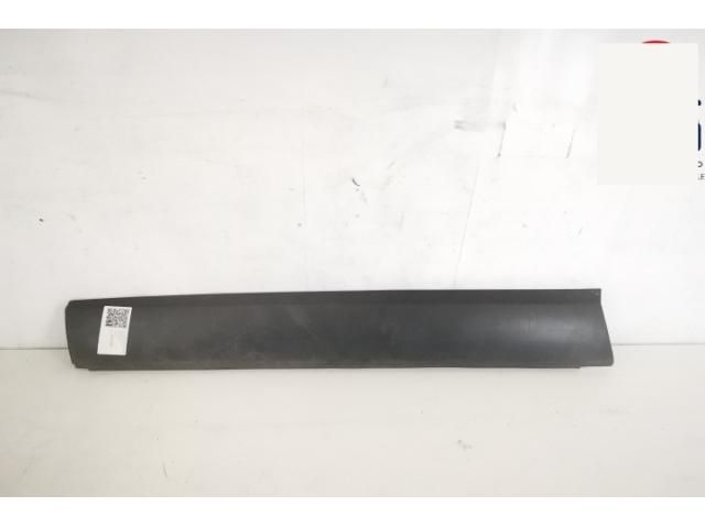 bontott JAGUAR F-PACE Bal első Ajtó Díszléc