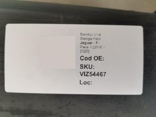 bontott JAGUAR F-PACE Bal első Ajtó Díszléc