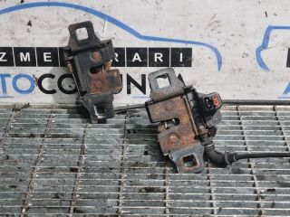 bontott JAGUAR F-PACE Csomagtérajtó Zárszerkezet