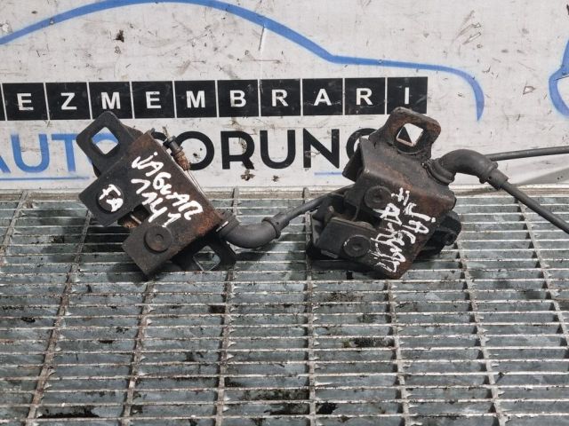 bontott JAGUAR F-PACE Csomagtérajtó Zárszerkezet