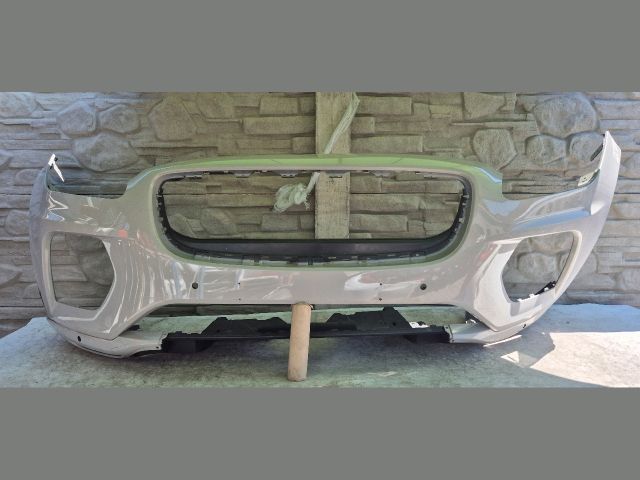 bontott JAGUAR F-PACE Első Lökhárító (Üresen)